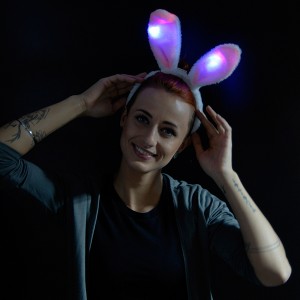 LED Headgear Plush Bunny "Pink"